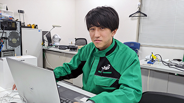 インタビューされる人